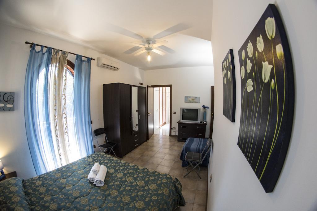 Villa Marysa Studio Apartment Giardini Naxos Exterior foto