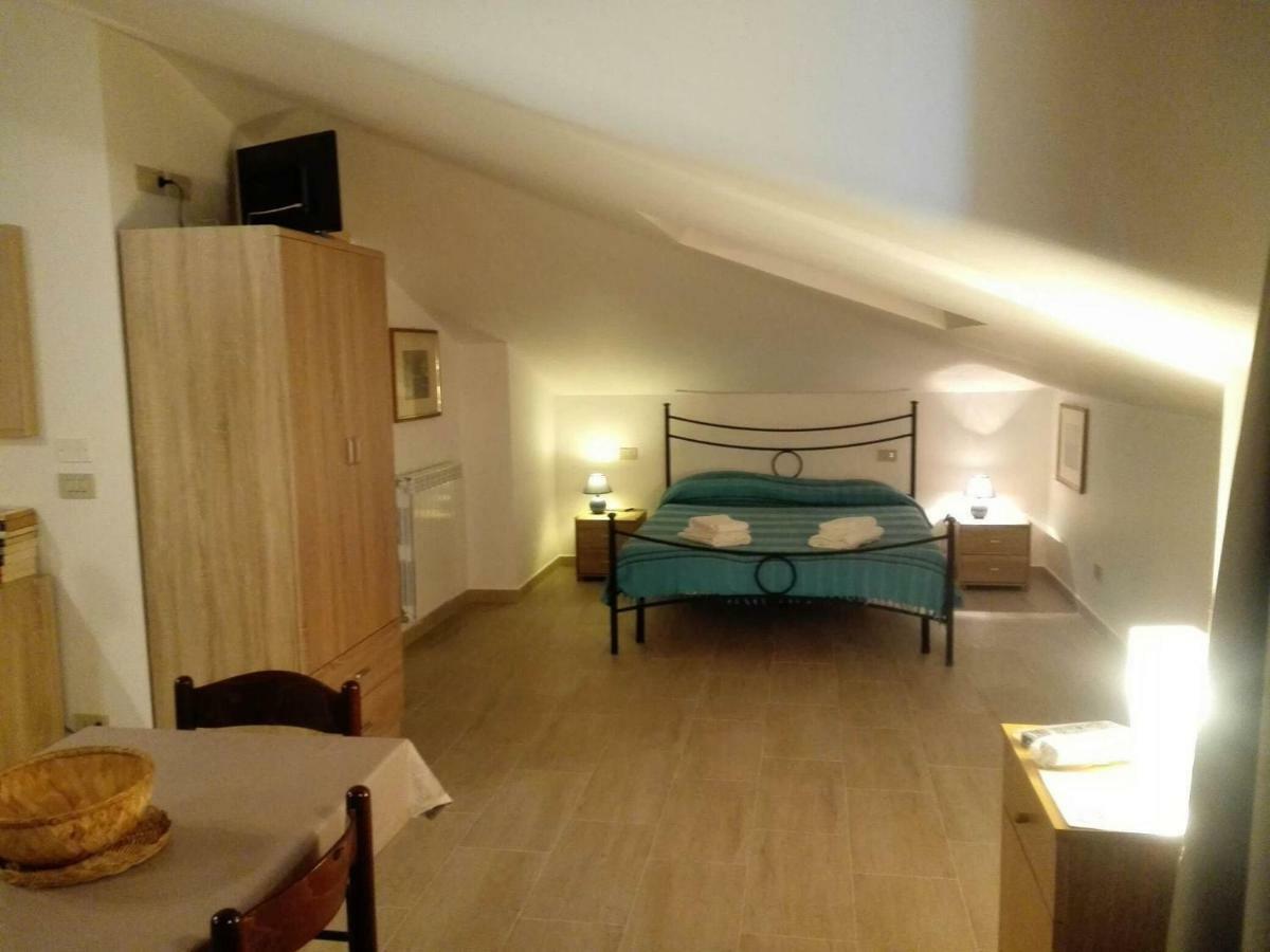 Villa Marysa Studio Apartment Giardini Naxos Exterior foto